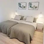 Cozy White In * Getxo