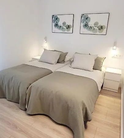 Cozy White In * Getxo