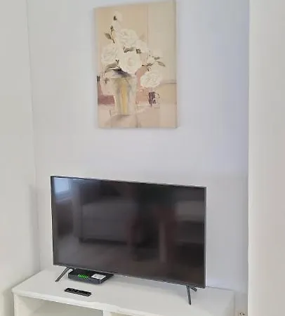 Cozy White In Apartamento