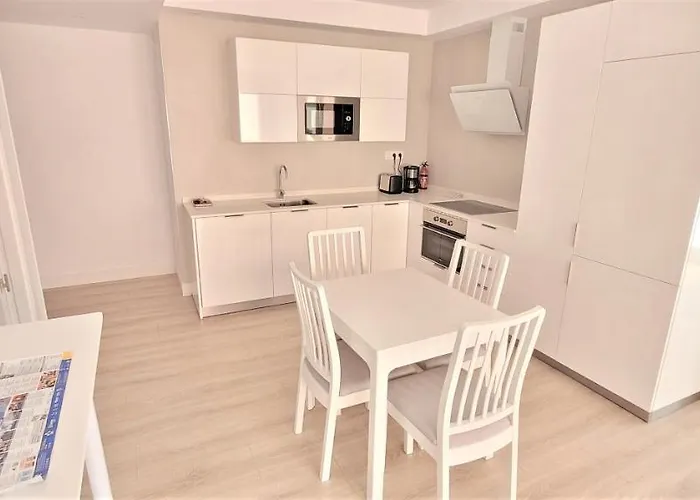 Cozy White In Apartment