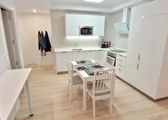 Cozy White In * Getxo