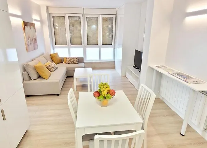 Apartment Cozy White In Getxo