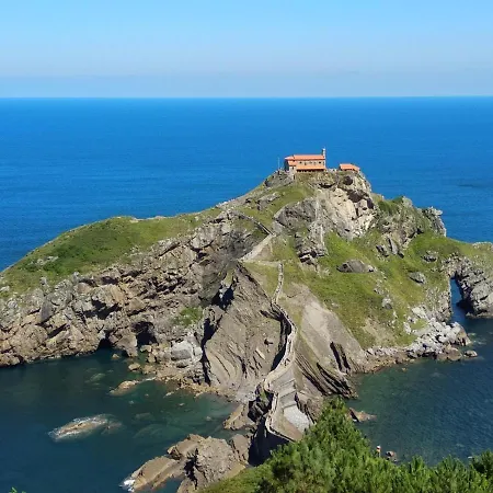 Cozy White In Apartment *