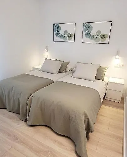 Cozy White In * Getxo